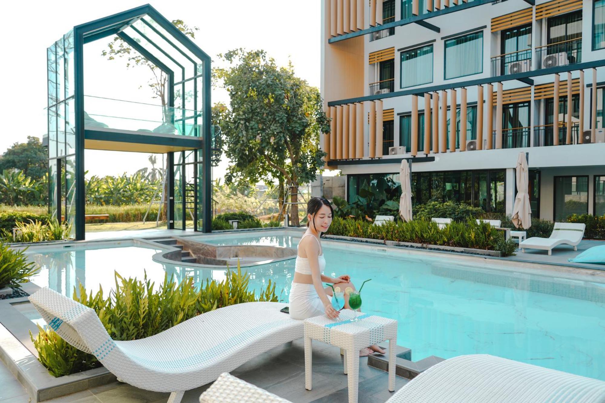 Crystal Srivaree Suvarnabhumi Hotel Ban Khlong Bang Krathiam Eksteriør bilde